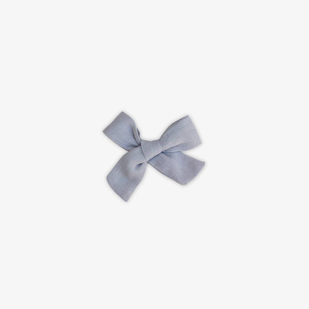 Beet World linen classic bow