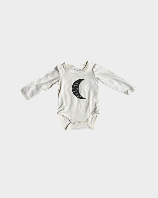 Babysprouts infant moon and back onesie