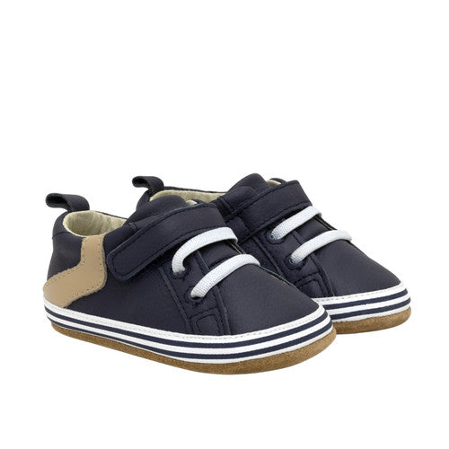 Robeez infant & toddler first kicks sneakers
