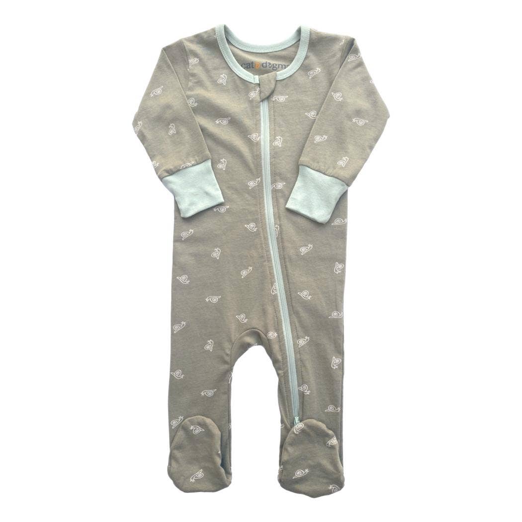 Cat & Dogma infant snail print organic footie