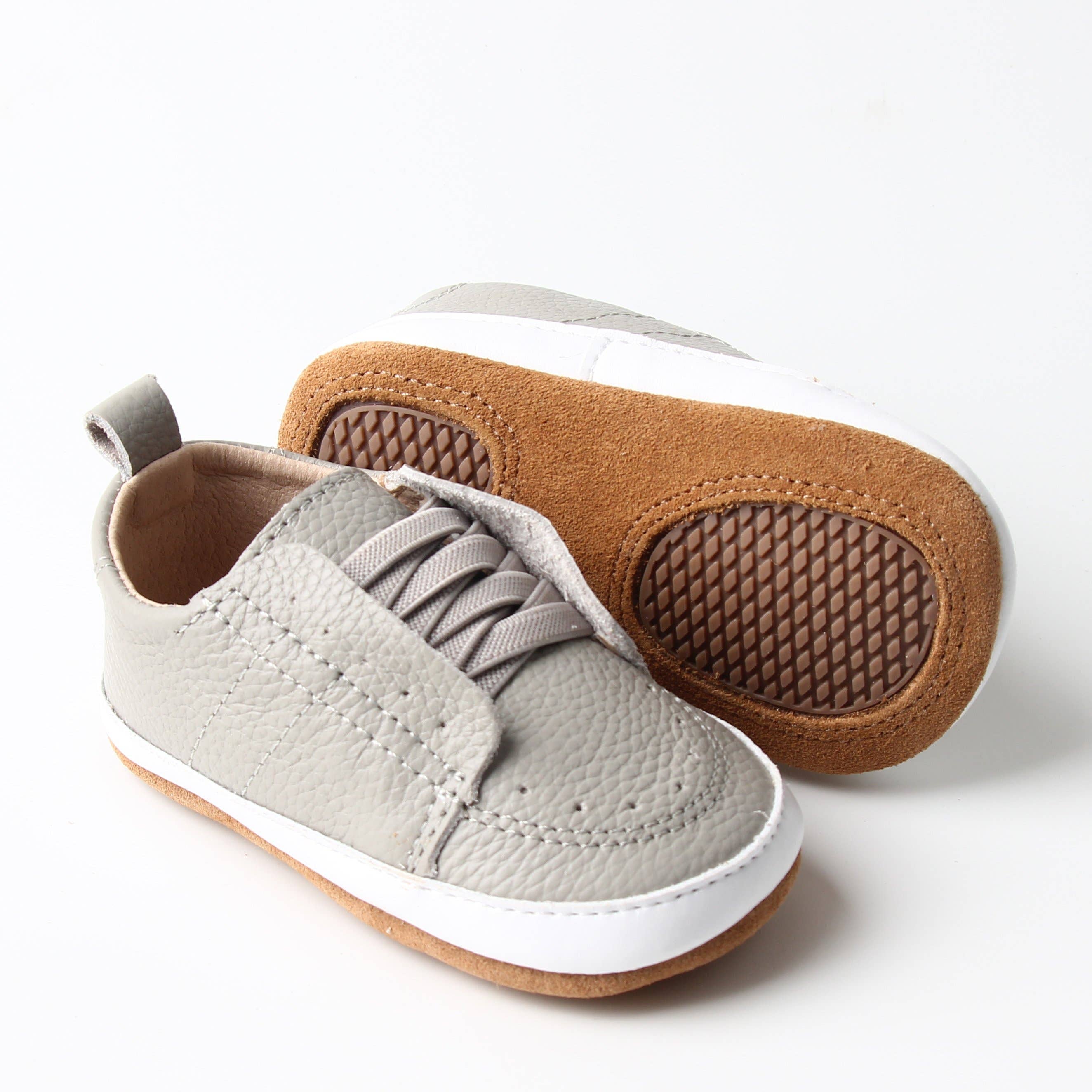 Little Love Bug Company Carter shoes